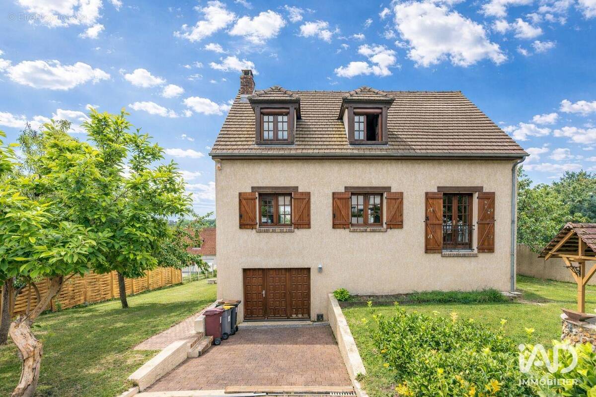 Photo 1 - Maison à DAMPMART