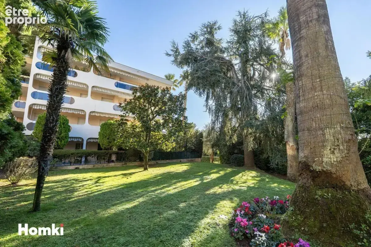 Appartement T3 de 64 m² à Cannes 06400 - photo 9