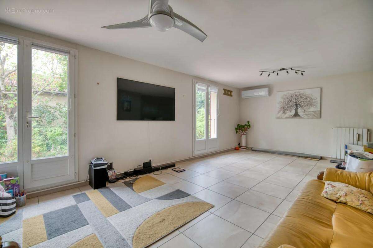 Maison de 5 pièces de 101 m² à Seysses - photo 4