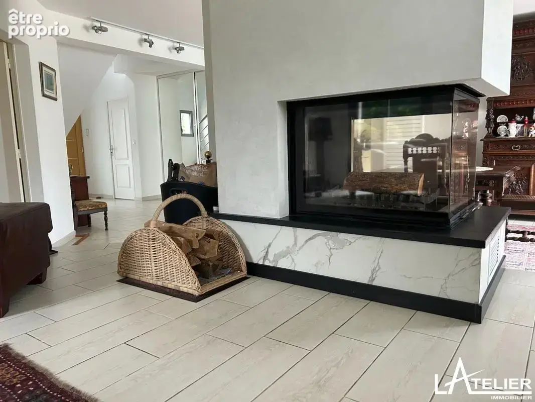 Maison 9 pièces 233 m² à vendre à Saint-Etienne-De-Montluc (44360) - photo 6