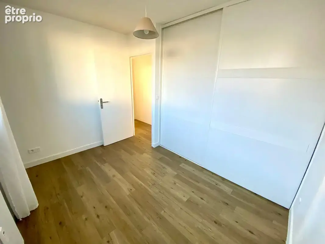 CLERMONT-FERRAND / Appartement à vendre avec garage et balcon Quartier "Les Salins" ! - photo 14