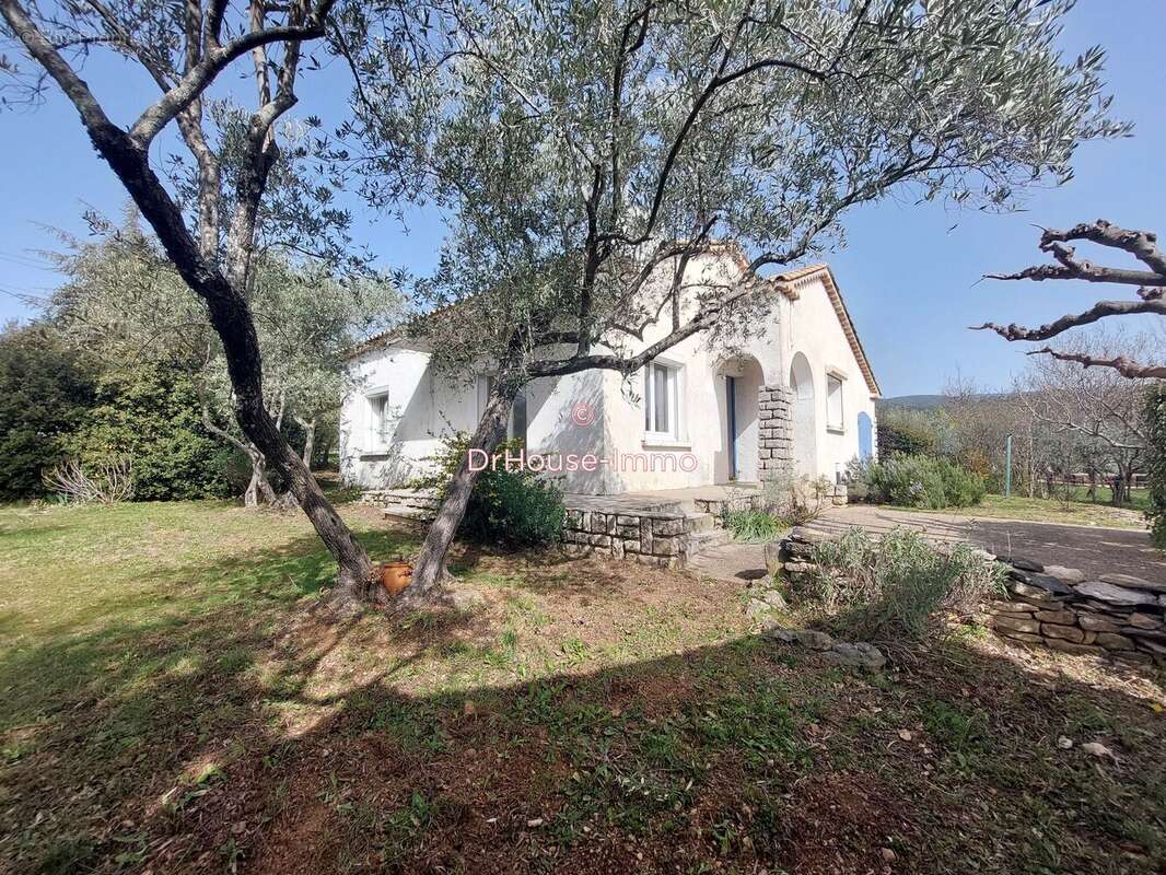 Maison à SAINT-SATURNIN-LES-APT