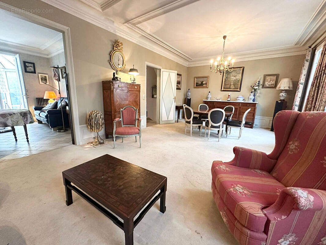 Maison à MAISONS-LAFFITTE