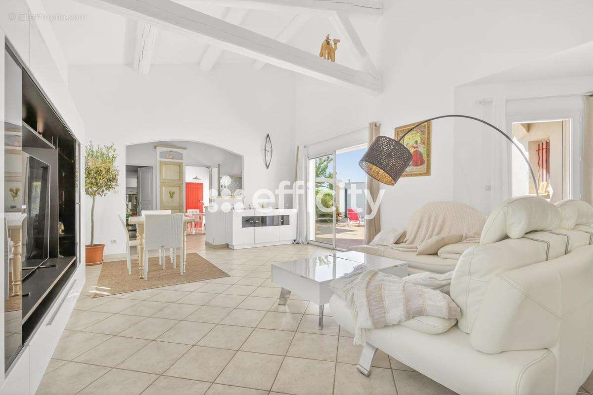Maison 173 m² à Aix-En-Provence  - photo 11