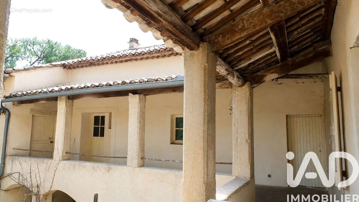 Photo 3 - Appartement à BAGNOLS-SUR-CEZE