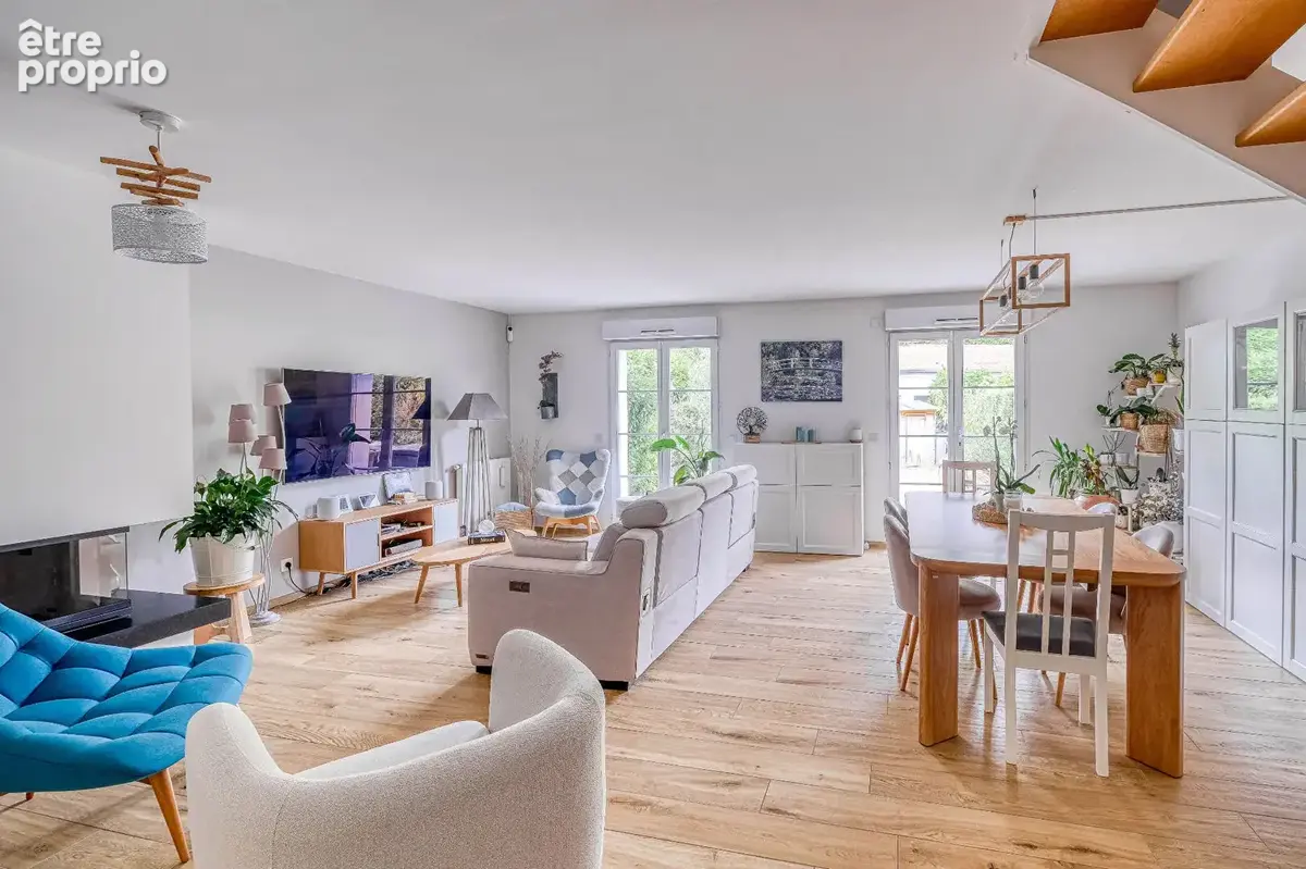 Maison familiale de près de 150n m2 - Bailly-Romainvilliers, Quartier du Golf - photo 1