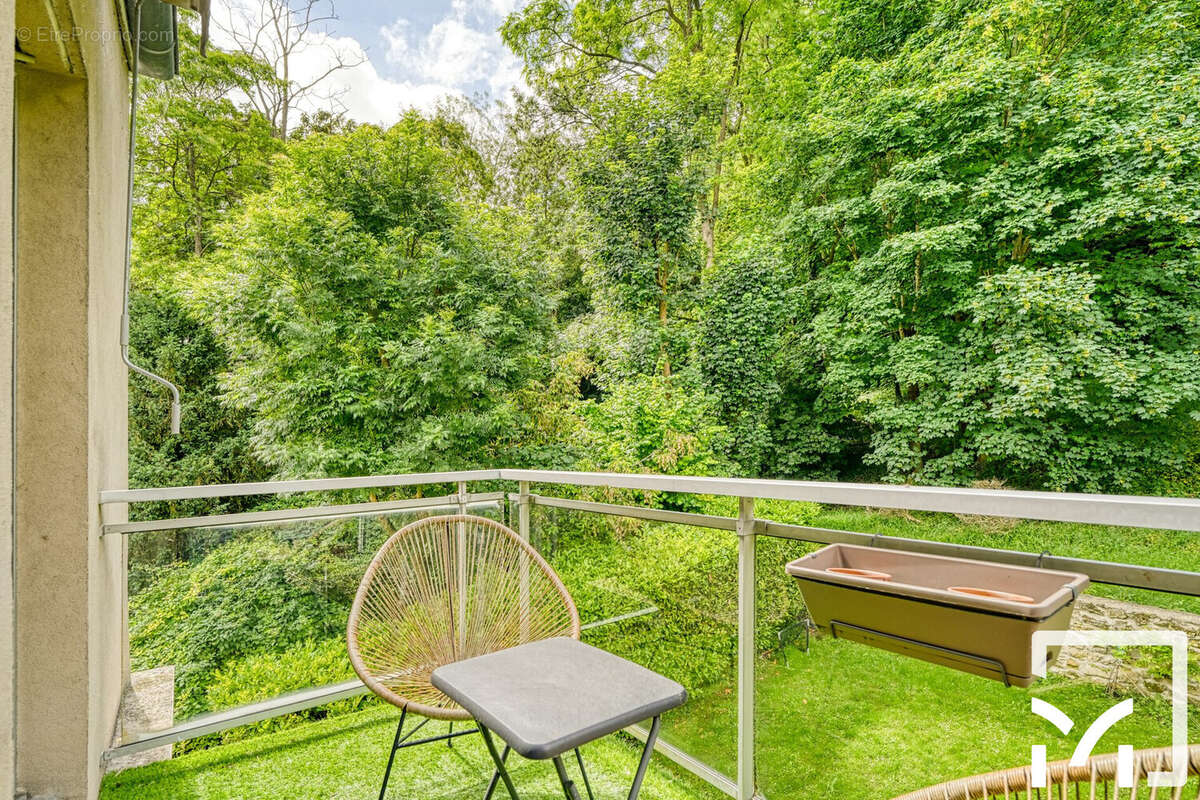 Appartement à BOUGIVAL