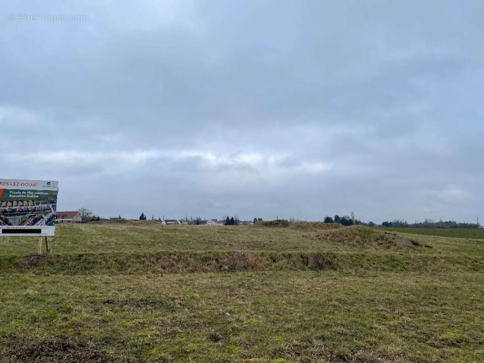 Terrain à LAMBRES-LEZ-DOUAI