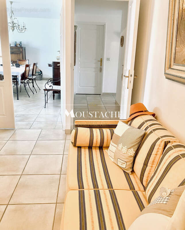 Bel appartement dans résidence sécurisée - terrasse en coeur de ville - - photo 14