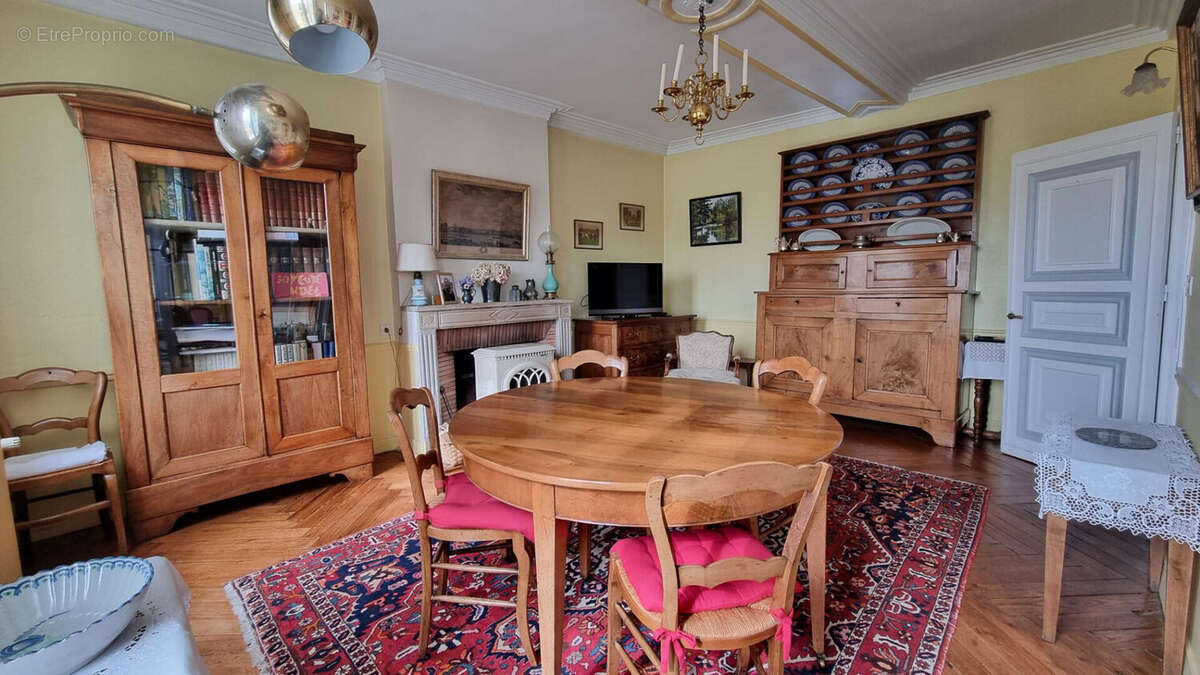 Maison à DUCLAIR