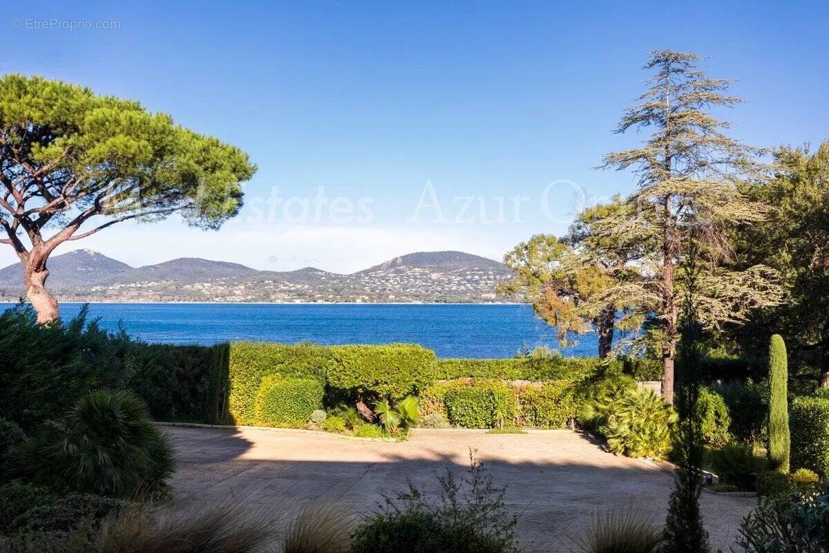 Appartement à SAINT-TROPEZ