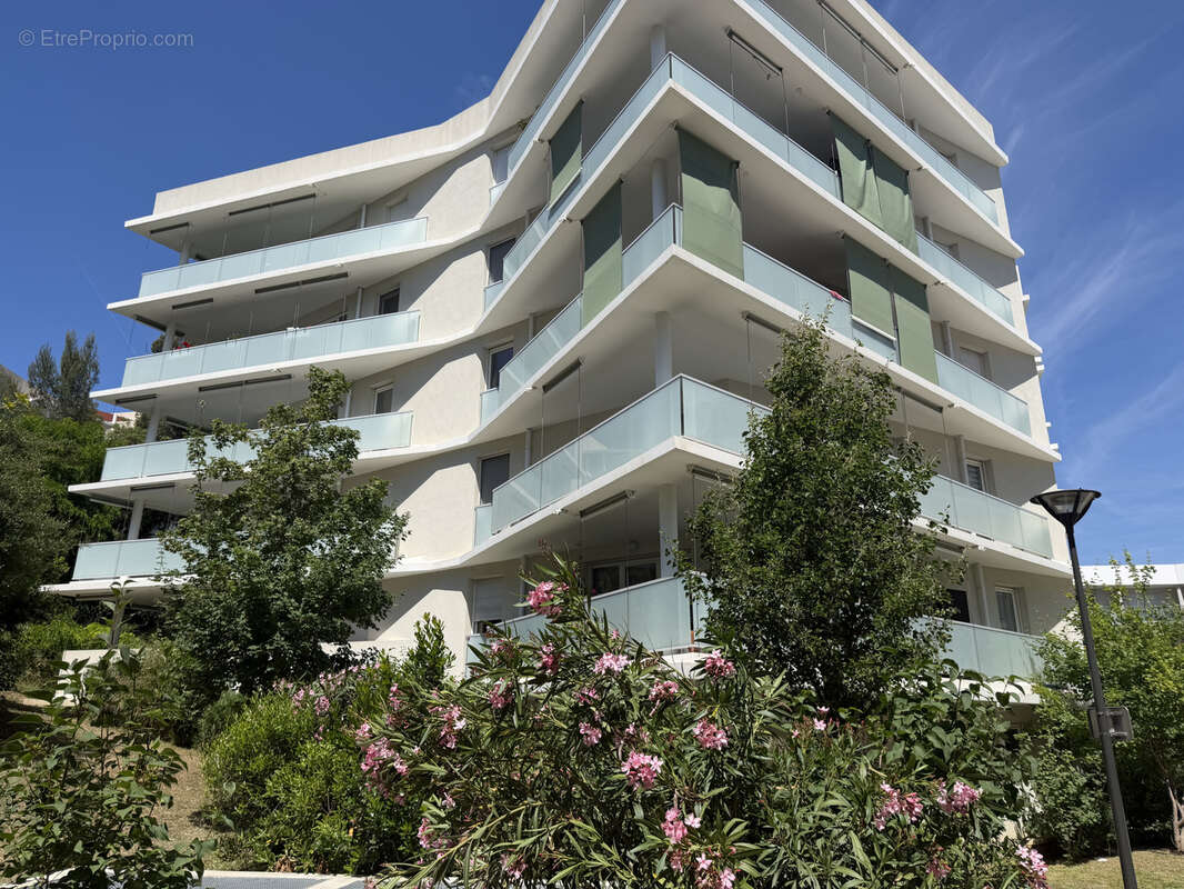 Appartement à MARSEILLE-13E