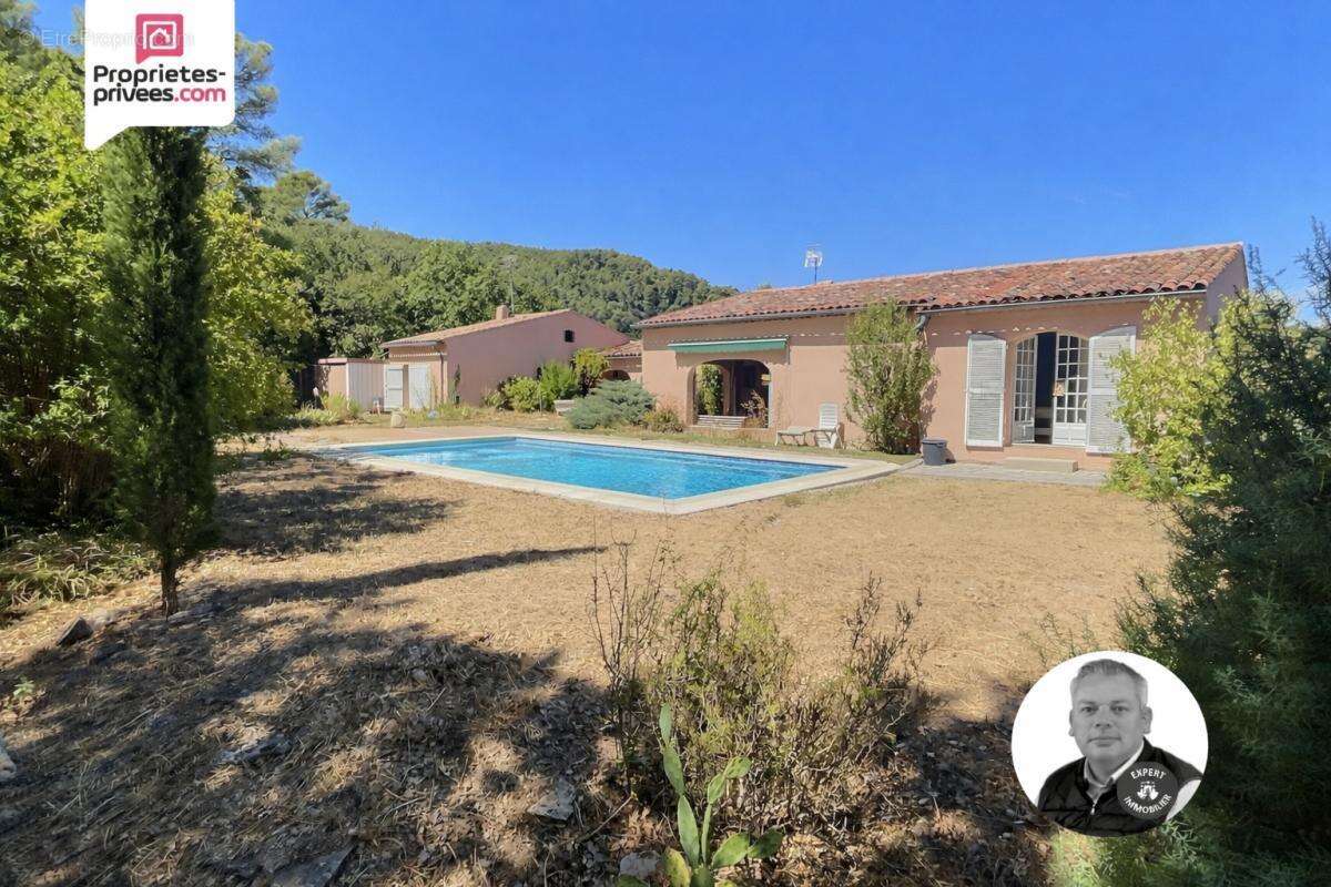 Maison de type 5 - Piscine + Dépendance - photo 2