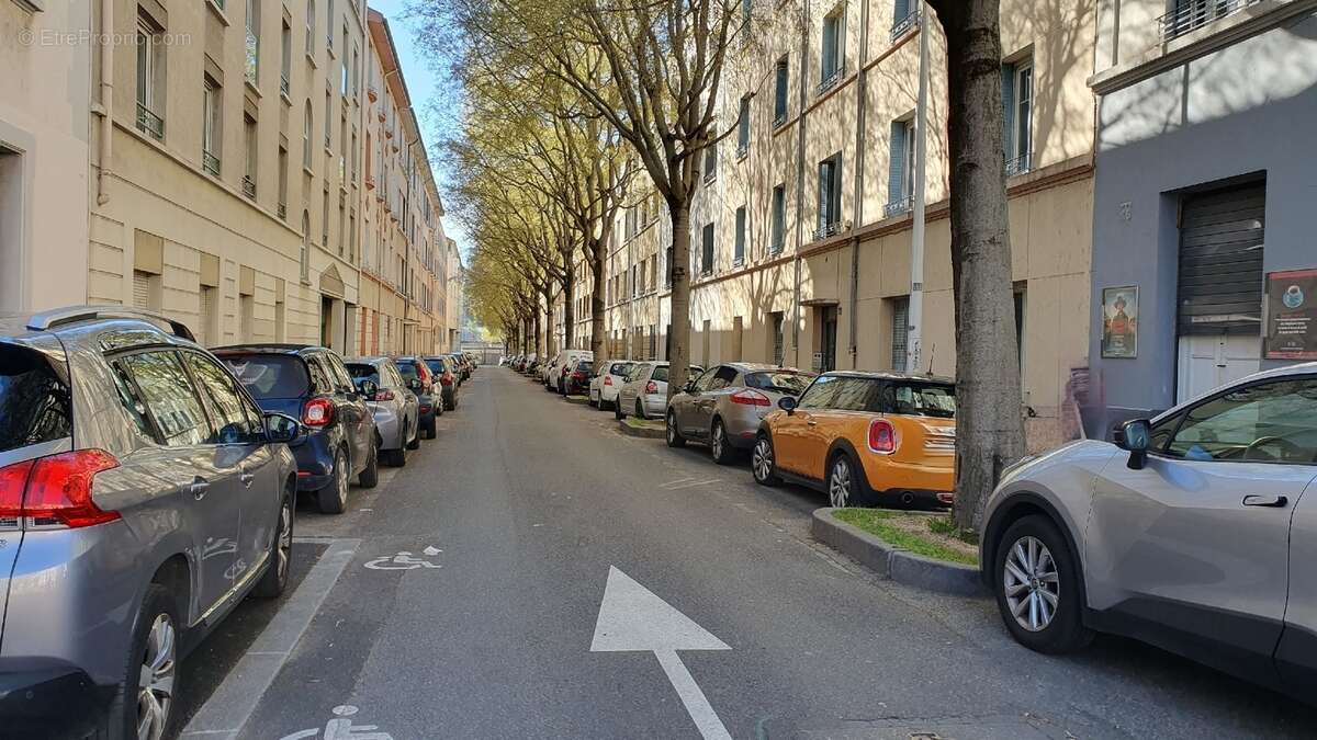 Appartement à LYON-8E