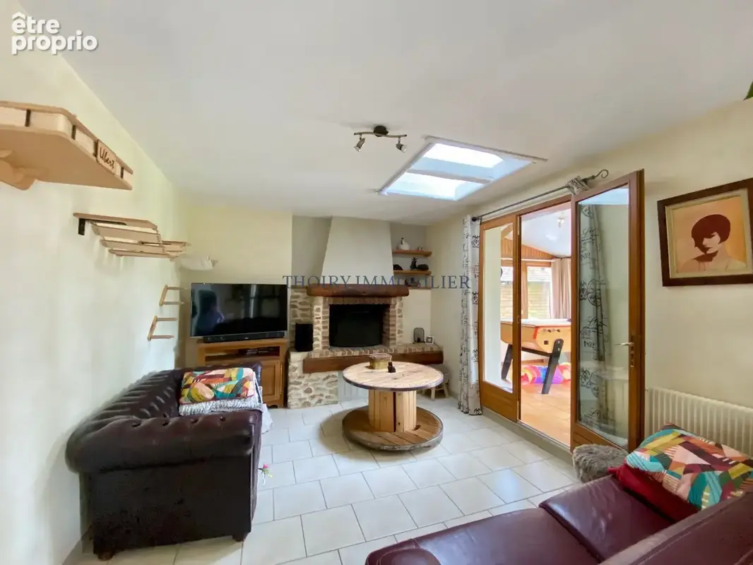 Maison traditionnelle de plain-pied sur sous-sol total et 1174 m2 de terrain. - photo 6
