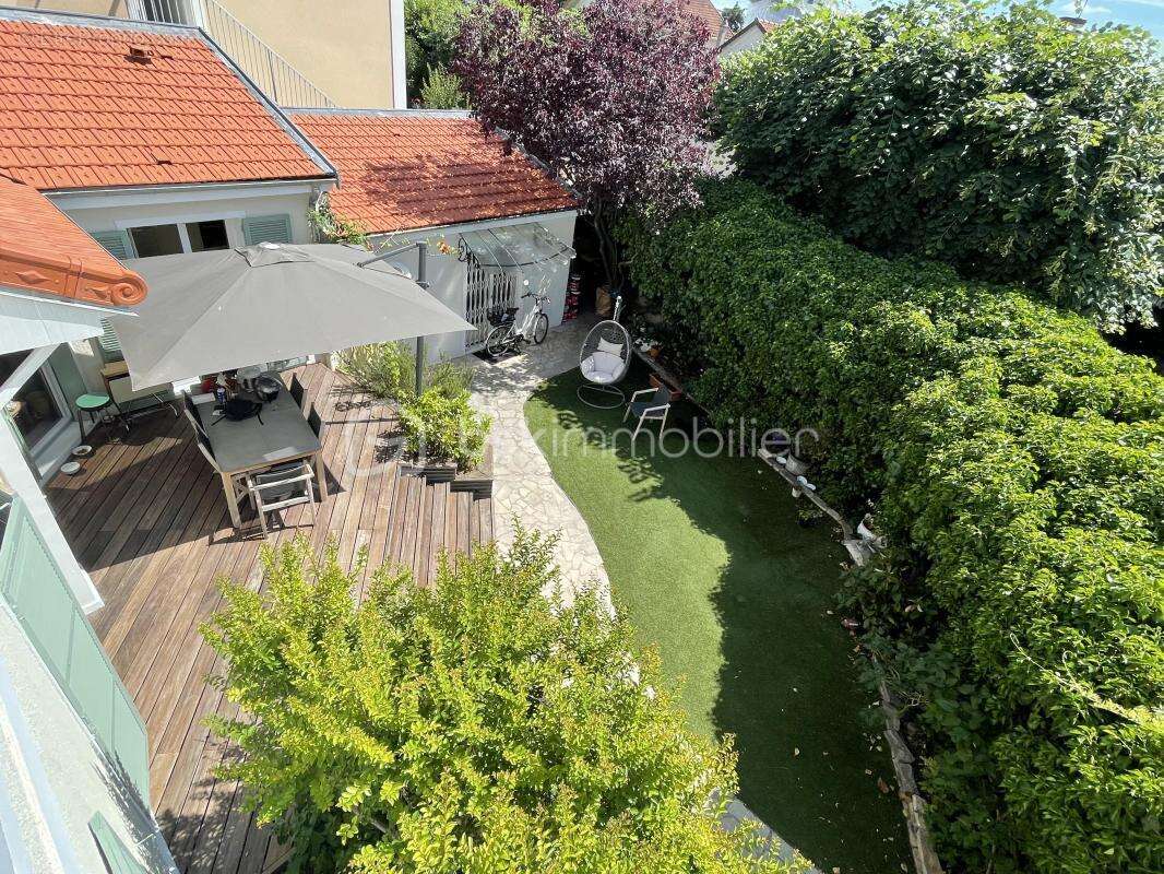 Maison rénovée Années 30 - JOINVILLE LE PONT - 131m² - 3 chambres - photo 17