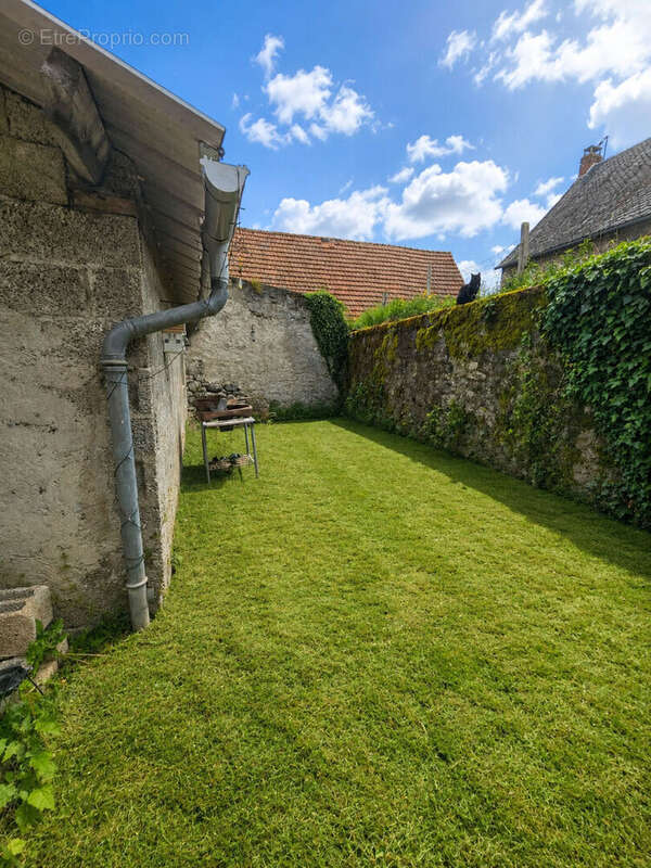 Maison 150m² à messeix - photo 11