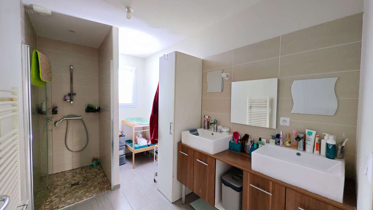 Maison à SAINT-POURCAIN-SUR-SIOULE