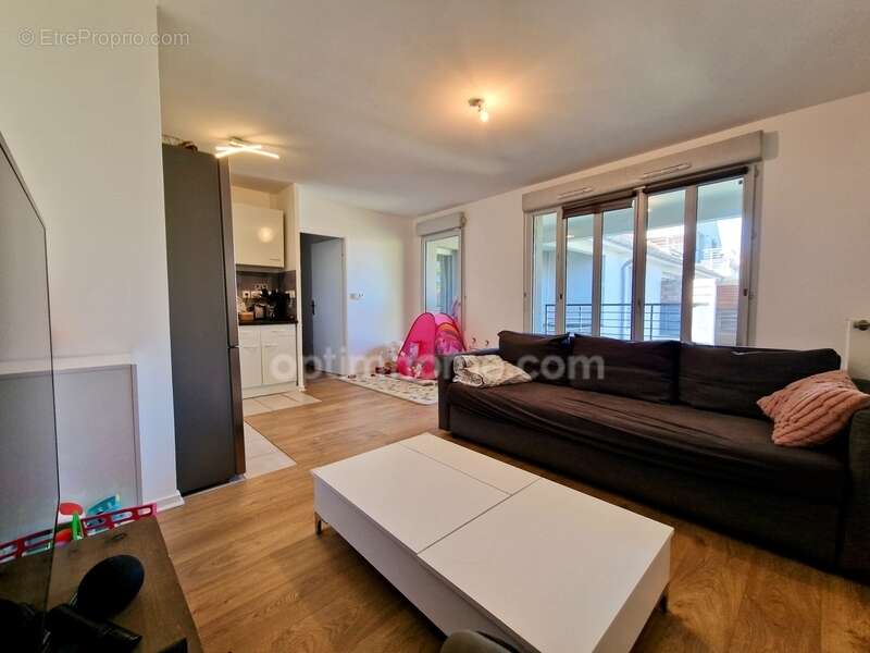 Appartement à TIGERY