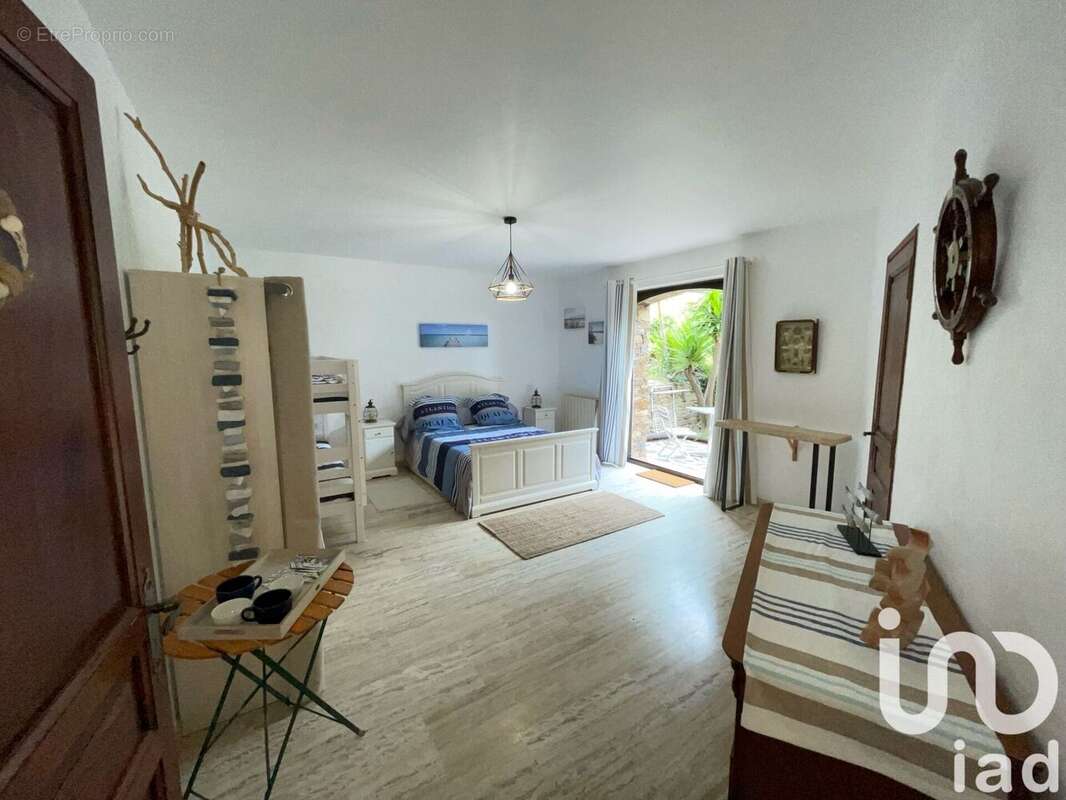 Photo 8 - Maison à HYERES