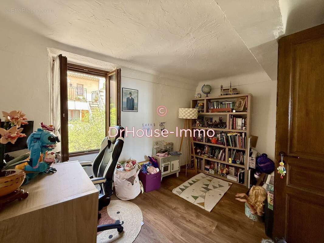 Maison à SAINT-JEANNET