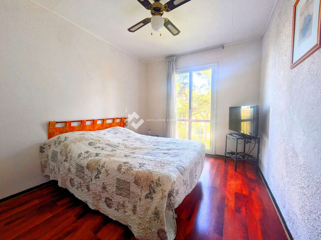 Appartement à MARSEILLE-9E