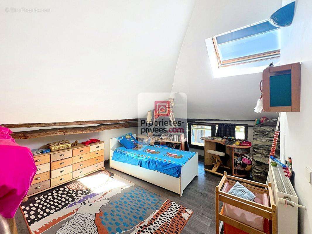 Maison à GILLY-SUR-ISERE