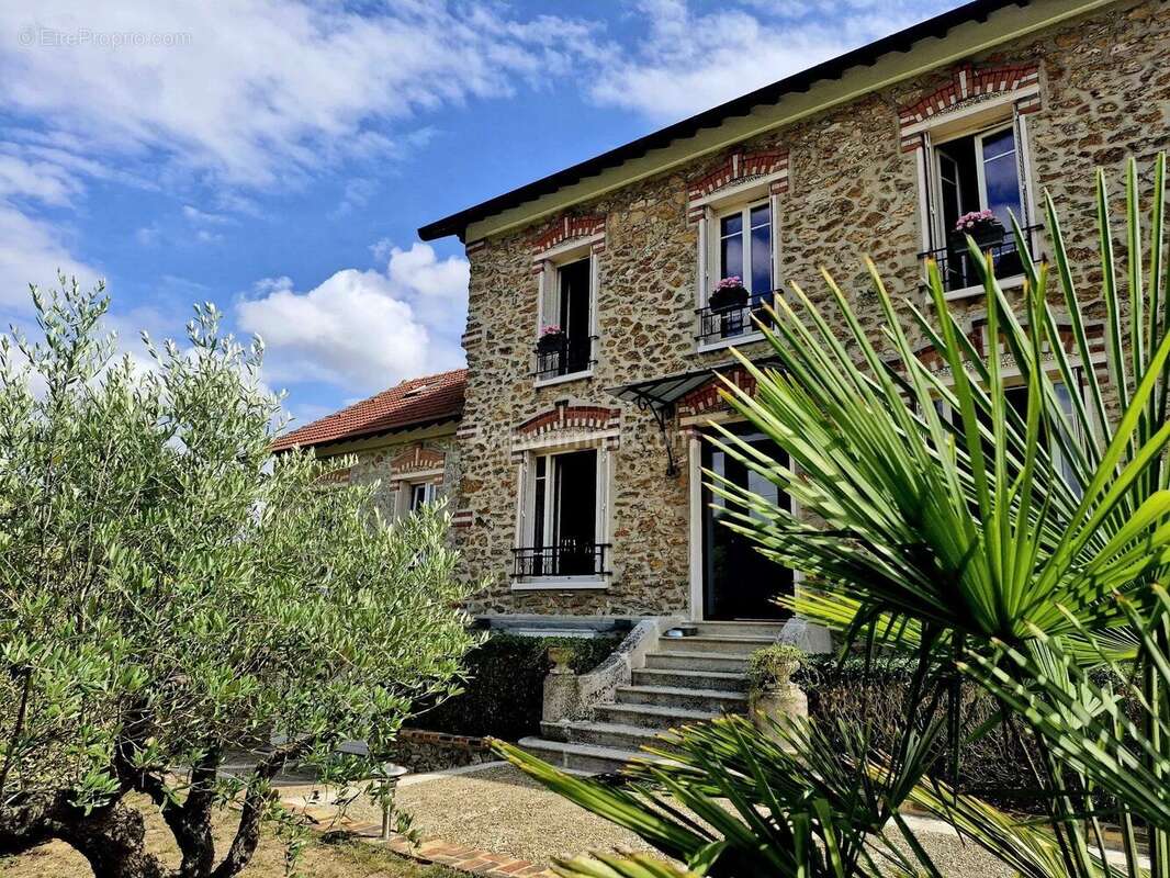 Vente Maison Mennecy(91540) 649 000ï¿œ - photo 3