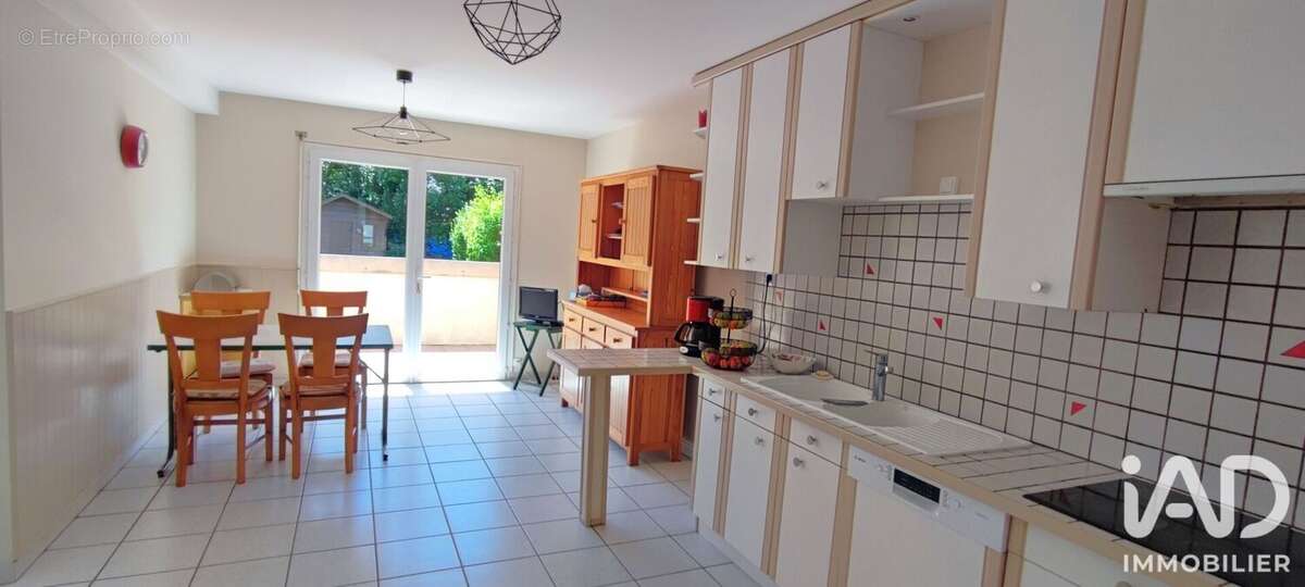 Maison 220 m² à Plougastel-Daoulas  - photo 6