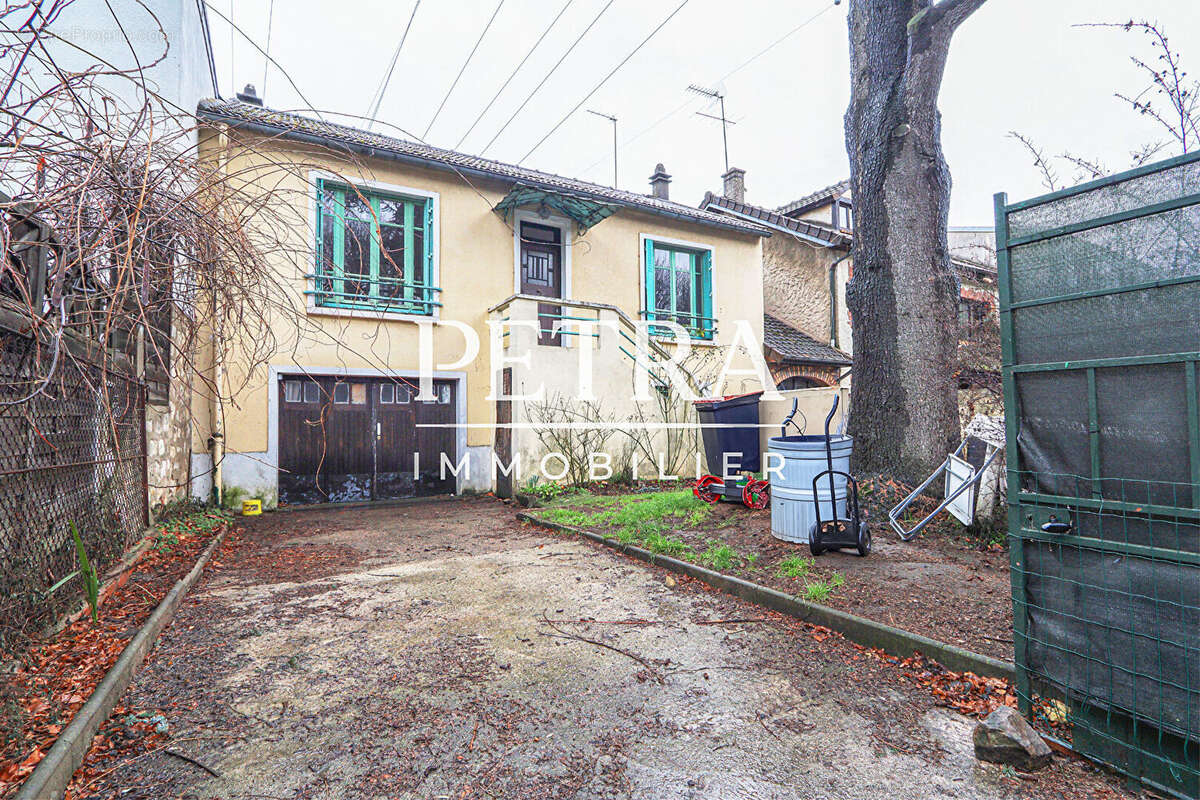 Maison à CHEVILLY-LARUE