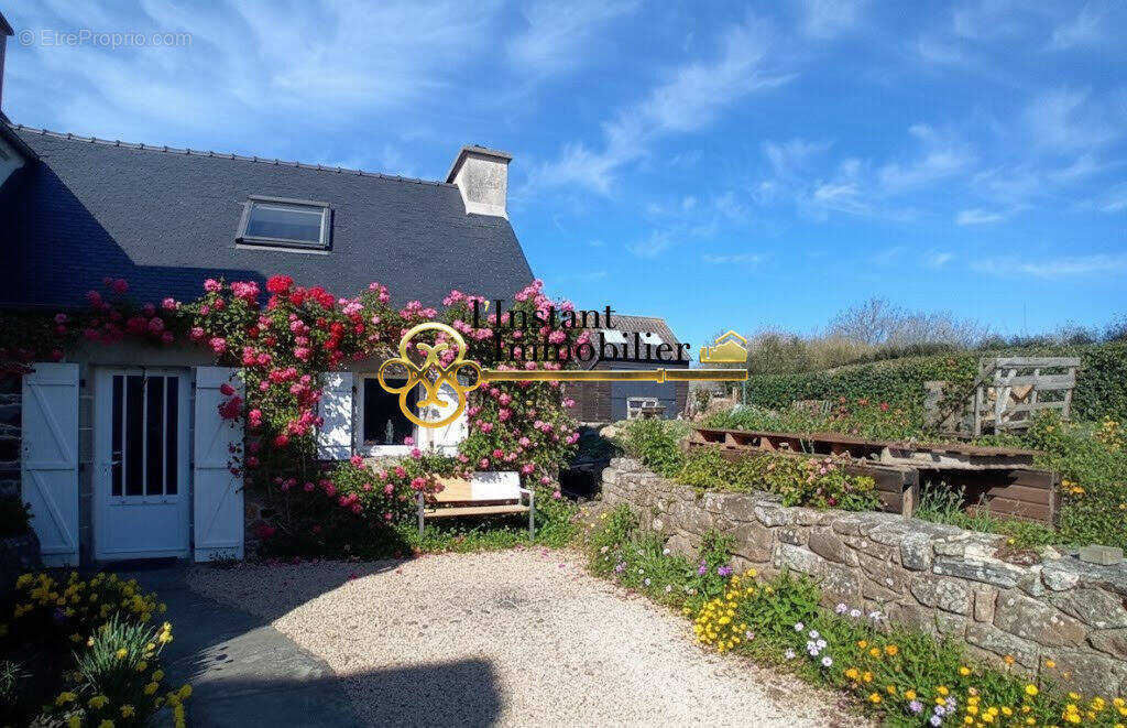 Maison à PLOUGASNOU