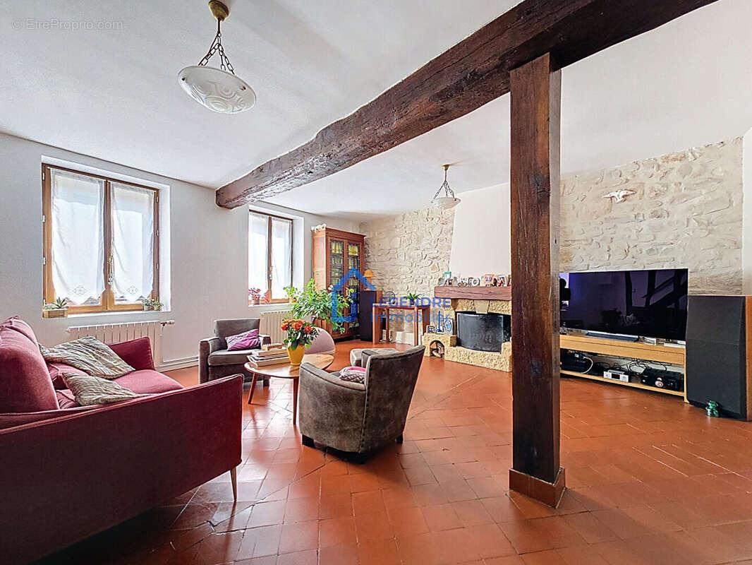 Maison à PIERRELAYE