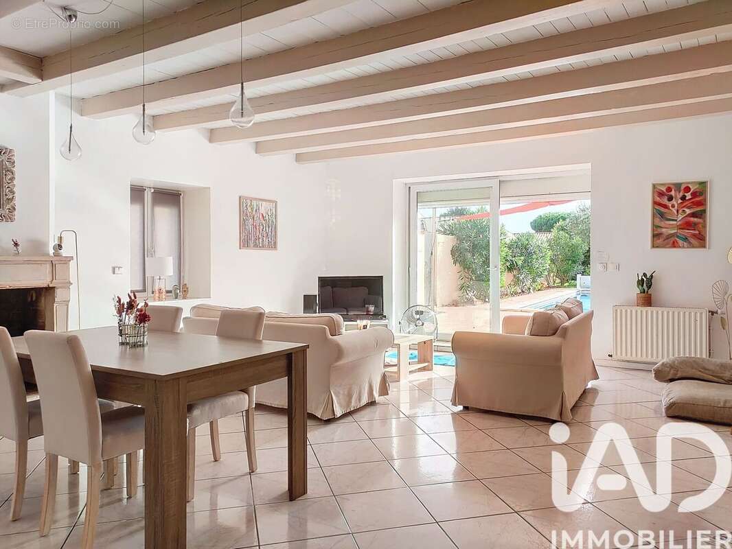 Photo 2 - Maison à LA ROCHELLE