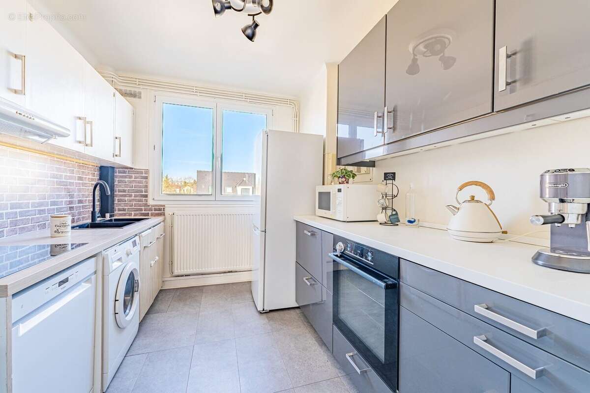 Appartement à MAISONS-LAFFITTE