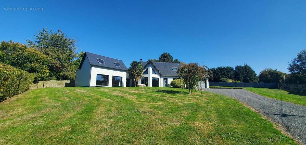 Photo 2 - Maison à PONT-L&#039;EVEQUE