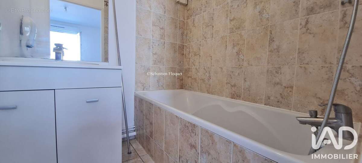 Photo 5 - Appartement à SAINT-JEAN-DE-BRAYE