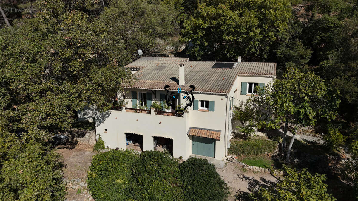 Maison à FIGANIERES