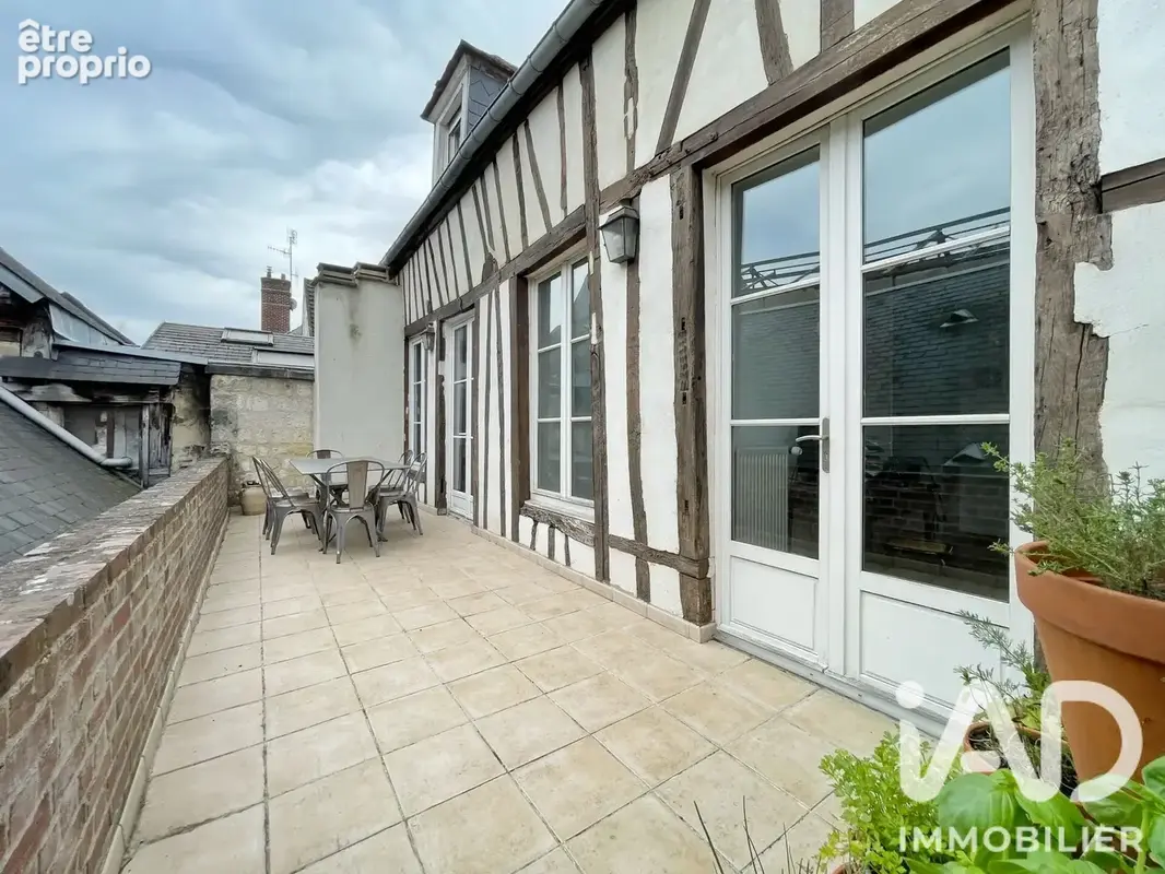 Photo 1 - Appartement à COMPIEGNE