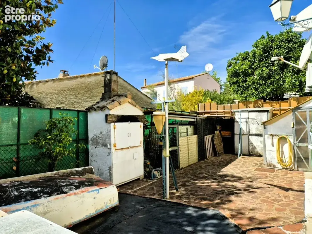 Maison avec garage et jardin en centre-ville - photo 19