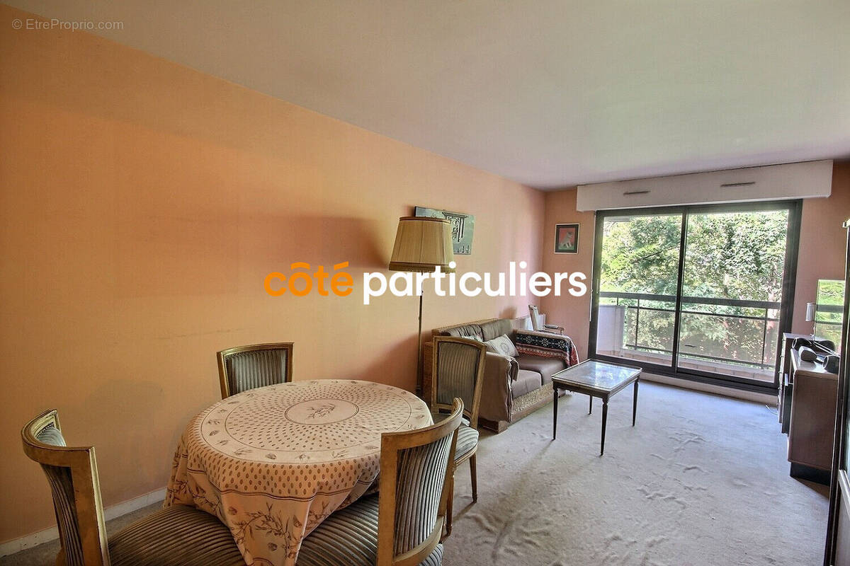 Appartement à CHATILLON