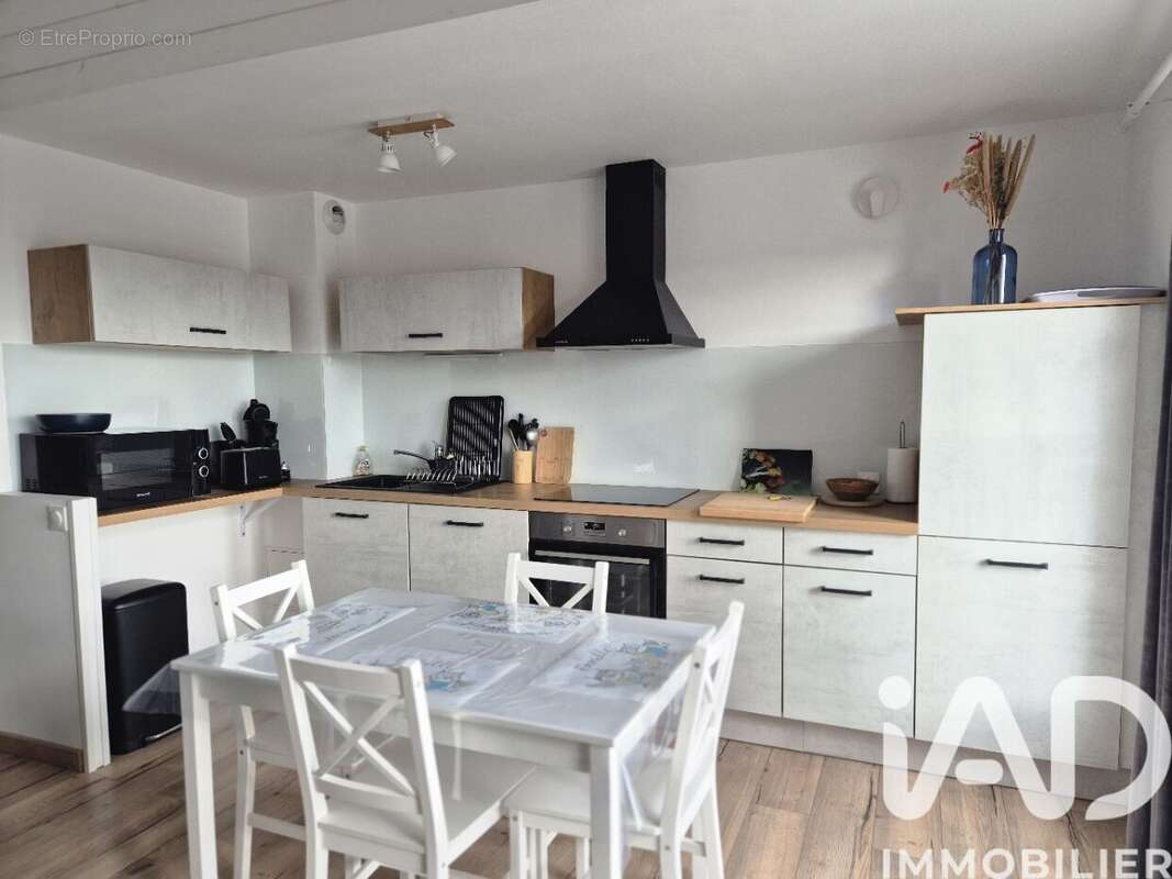 Photo 2 - Appartement à TALMONT-SAINT-HILAIRE