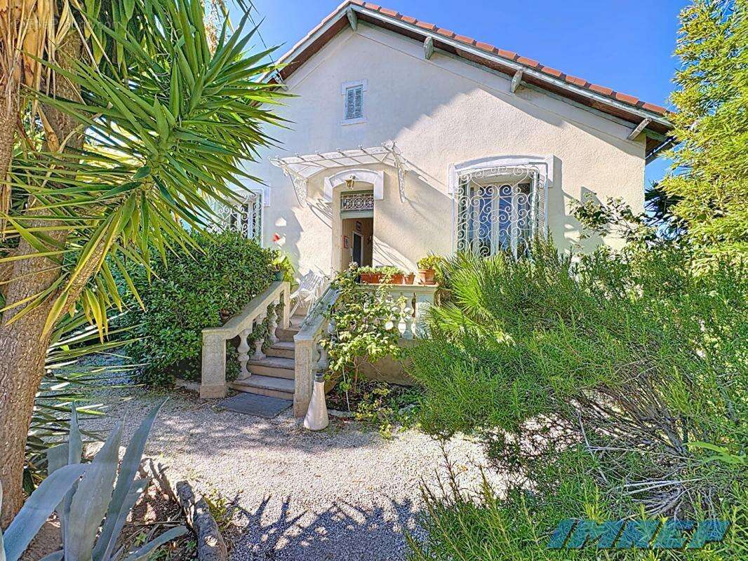 Maison à MARSEILLE-9E