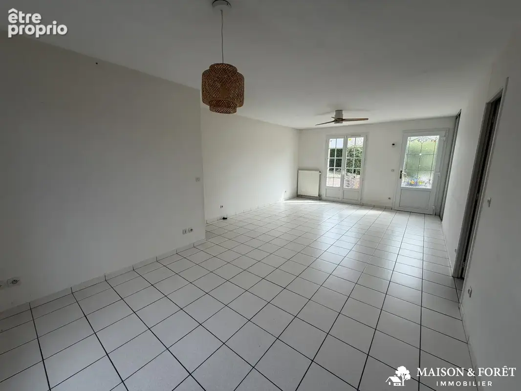 Maison 4 pièces 82 m² à vendre à Gien (45500) - photo 2