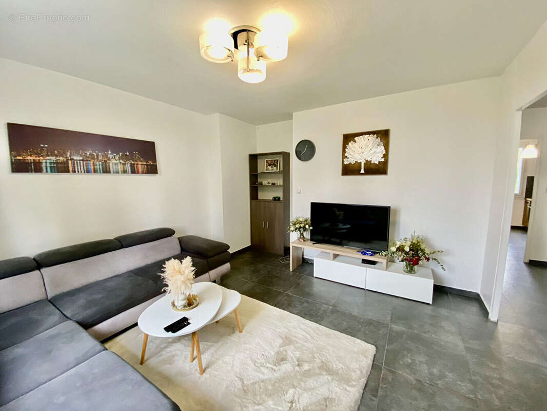 Appartement à MONTLUEL