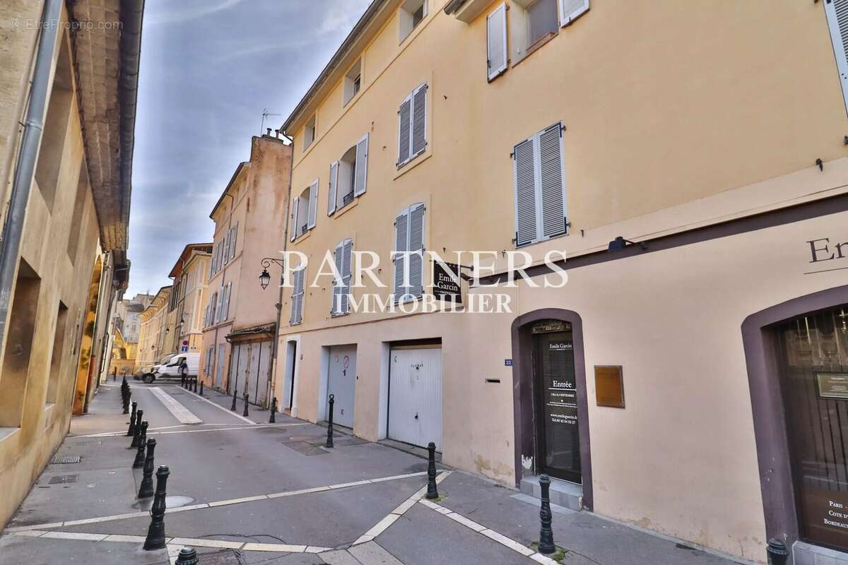 Appartement à AIX-EN-PROVENCE