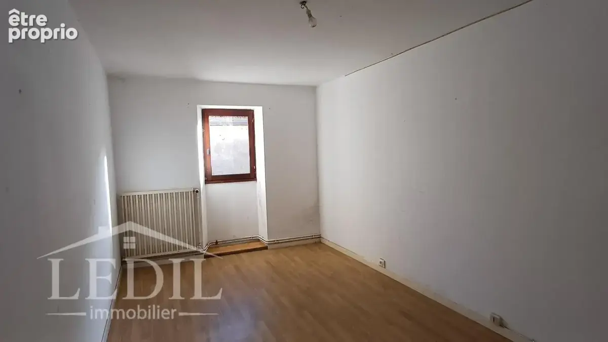 Maison 4 pièces 193 m² à vendre à Saint-Macaire (33490) - photo 4