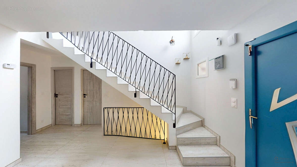 Maison familiale récente   Idéale pour une grande famille ou une famille recomposée - photo 8