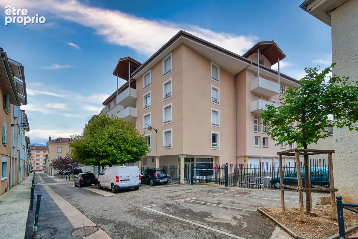 Appartement à VOIRON