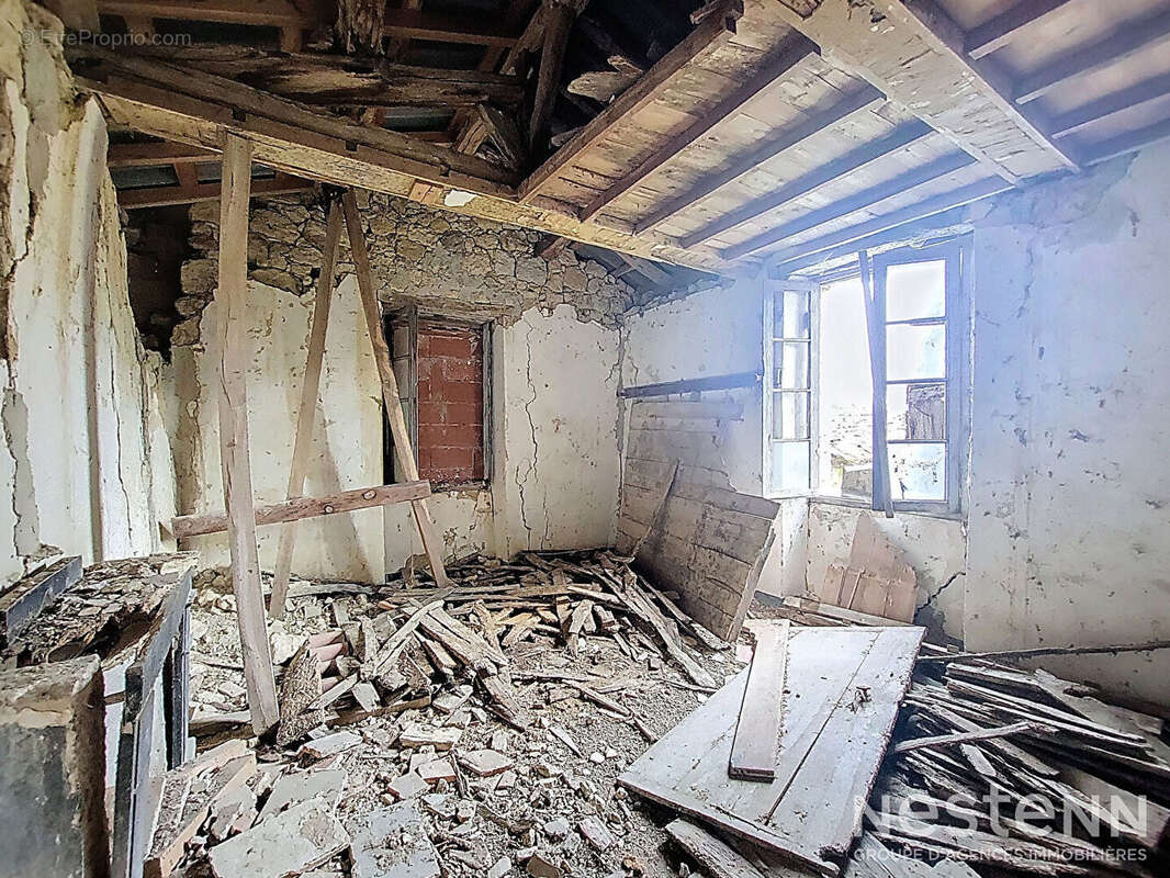 Maison à CASTELNAU-SUR-L'AUVIGNON