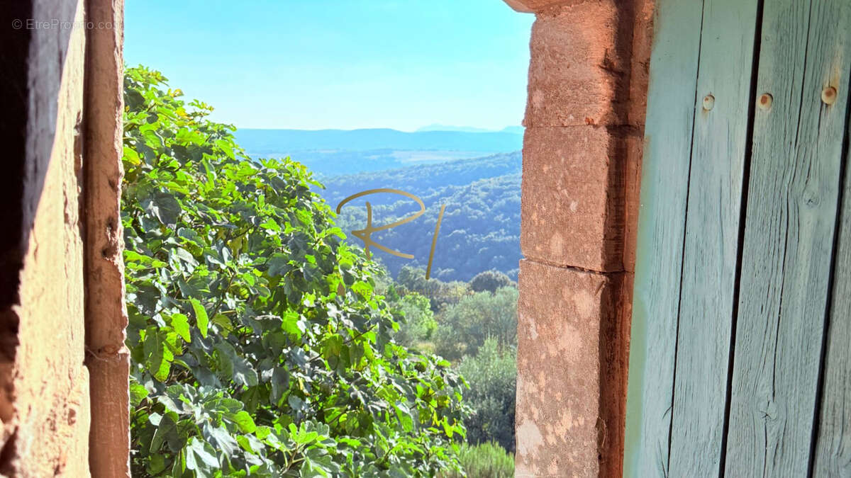 Maison à ORGNAC-L&#039;AVEN